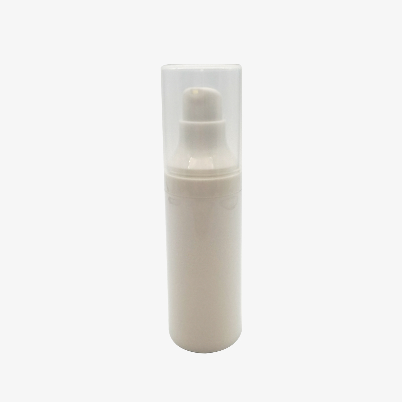 30 ml witte plastic fles zonder lucht